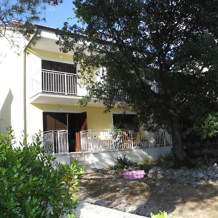 Apartments Nives Crikvenica Esterno foto